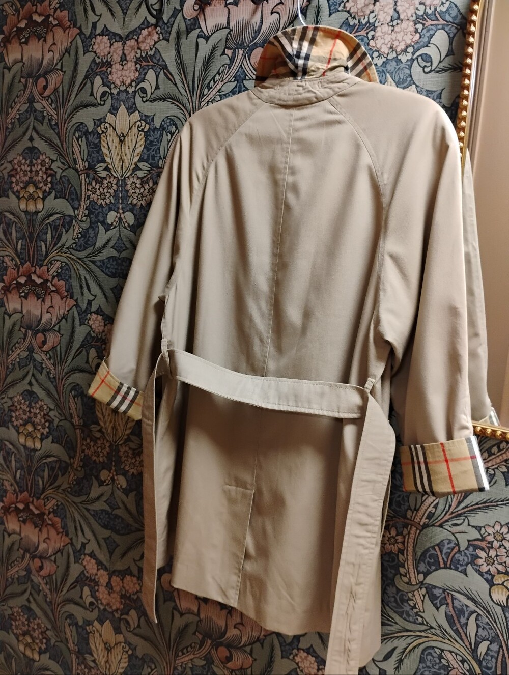 Vintage Burberry Trench Coat - Picture 3 of 13